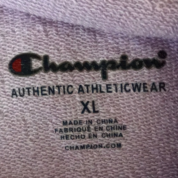 Light Purple CHAMPION Shirt - Picture 3 of 5